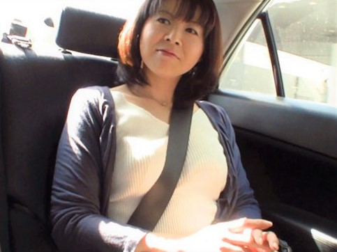 【五十路ママ】『何するのかしら』美乳の状況してきた５０代の義母とSEX