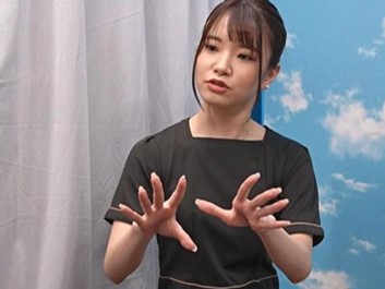 【エステお姉さんの過激サービス】「沢山してあげます♡」巨乳スレンダーなエステティシャンが睾丸マッサージからまさかのSEX！癒しの手技がエロに変化するシロウトエロ♡