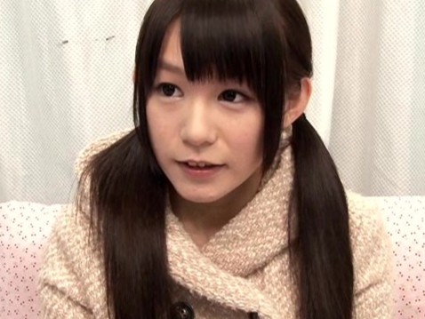 シロウト美少女の初エッチ：「やだ…でもドキドキする♡」巨乳可愛い美少女が筆おろしでラブラブ！！