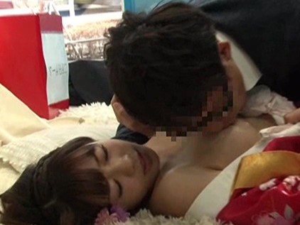 【デカパイ美女のご奉仕SEX】「もっと…喜んでくれる？♡」エロスギる美女がご奉仕プレイで男をメロメロにする！！