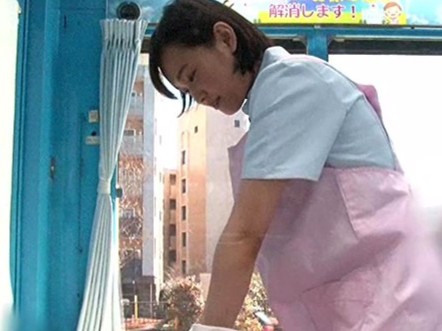 【素人ナースの調教中出しご奉仕】「これでどう？♡…でも気持ちいい♡」デカパイえろすぎ美女が調教中出しご奉仕で淫乱覚醒！！