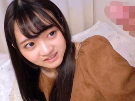 【巨乳スレンダーお姉さんの中出しエッチ】可愛いお姉さんと中出し本気エッチ！巨乳を揺らして感じまくり、スレンダーな体がエロくてたまらない！中出しSEXが最高にエロ可愛い！