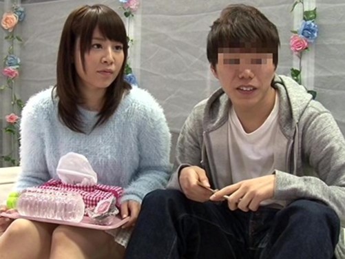 【清楚お姉さんのハメ撮り淫乱覚醒♡】「何するの？恥ずかしい…でも気持ちいいかも…」巨乳清楚で可愛らしいお姉さんがカメラの前で本能のままに乱れまくる！！