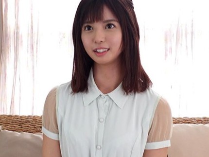 【美少女のハメ撮りえっち】「恥ずかしいですぅ…♡」美乳スレンダーな可愛らしい美少女がハメ撮りで本気のえっち！初々しさとえろさが混ざり合う危険な夜♡