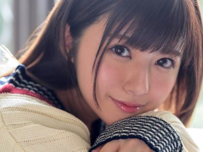 【デビュー作のはつどりえっち】「もっとしてあげるねぇ♡」美乳で華奢なカワイイ女の子が、デビュー作で本気のエッチに挑戦！初々しい反応が、エロすぎる！！