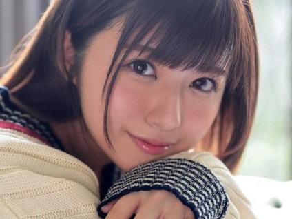 【美少女のデビュー作】「私でいいのかな…♡」美乳スレンダーな可愛らしい美少女がデビュー作で本気のえっち！初々しさとえろさが混ざり合う危険な初体験♡