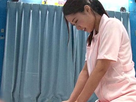 デカパイスレンダーなナースお姉さんがドキドキのエッチで恥じらいながら感じちゃう♡