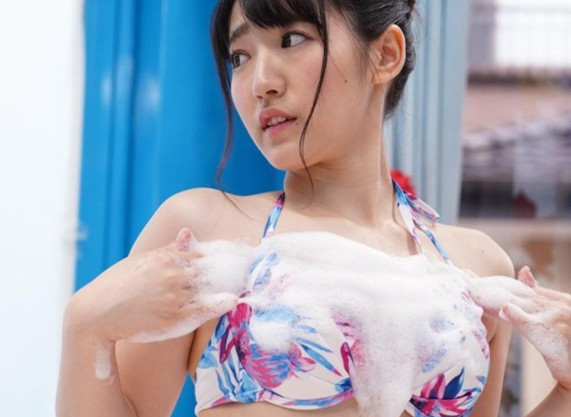 【巨乳お姉さん泡マッサージ】「ナニコレ…気持ち良すぎる♡」可愛らしいお姉さんと密着泡マッサージ！絶頂イキまくるエロすぎる体験！