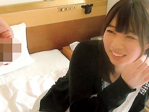 【ナンパ成功！デカパイお姉さんのドキドキエッチ♡】「えぇ、恥ずかしいです…♡」可愛いお姉さんがナンパされてドキドキのエッチ！デカパイ揺らして感じる姿がたまらなくエロい！