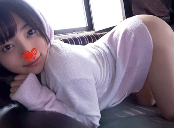 【透明感やばい美少女とハメ撮り】「初めてでドキドキ…でも気持ちいい♡」SNSで知り合った美少女が初々しいハメ撮りで本気モード！透明感やばいルックスで感じまくり、ウブな姿がたまらない！